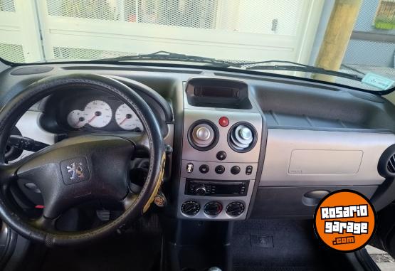 Utilitarios - Peugeot Partner patag�nica 2015 Diesel 222300Km - En Venta