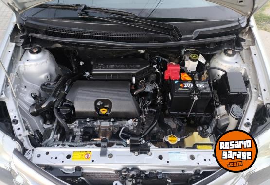 Autos - Toyota Etios 2015 Nafta 130000Km - En Venta