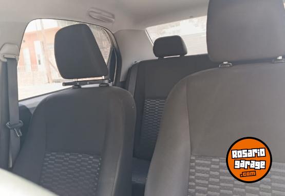 Autos - Toyota ETIOS 2014 Nafta 102000Km - En Venta