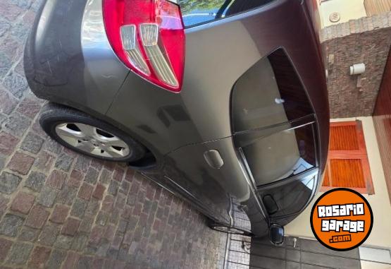 Autos - Honda FIT 2011 Nafta 77000Km - En Venta