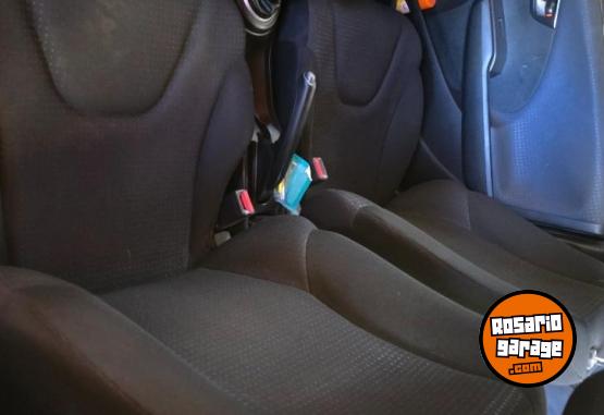 Autos - Honda FIT 2011 Nafta 77000Km - En Venta