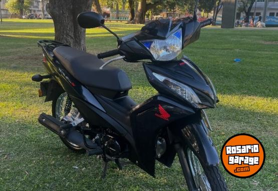 Motos - Honda wave s 2025 Nafta 5900Km - En Venta