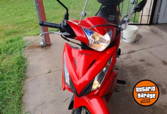 Motos - Honda Wave S 110 2023 Nafta 7900Km - En Venta