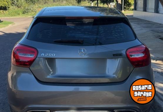 Autos - Mercedes Benz A200 2017 Nafta 123000Km - En Venta