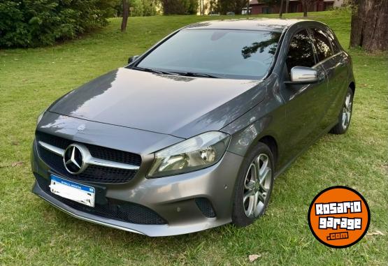 Autos - Mercedes Benz A200 2017 Nafta 123000Km - En Venta