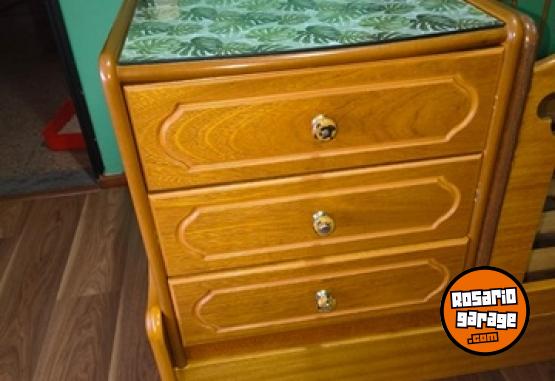 Hogar - Juego de dos camas de una plaza gemelas enchapadas en roble - En Venta