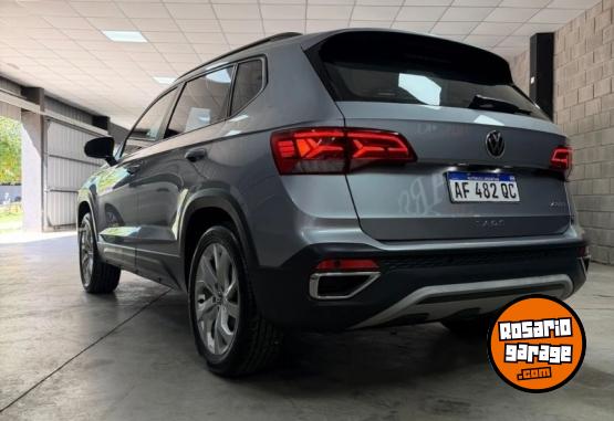 Autos - Volkswagen Taos Comfortline 2022 Nafta 40000Km - En Venta