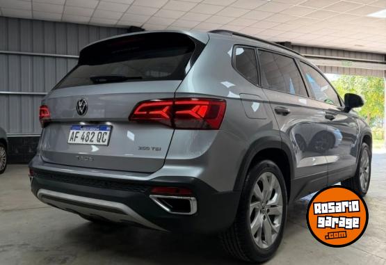 Autos - Volkswagen Taos Comfortline 2022 Nafta 40000Km - En Venta