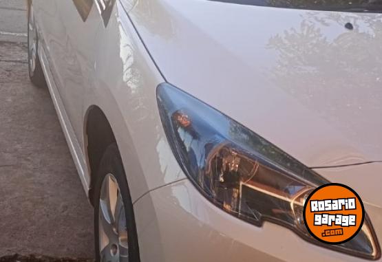 Autos - Peugeot 308 2016 Diesel 112000Km - En Venta