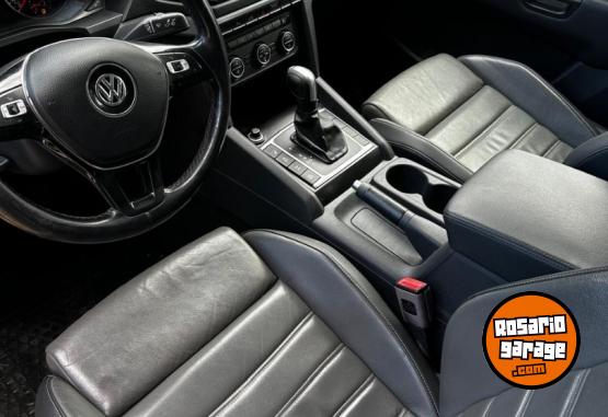 Autos - Volkswagen AMAROK 2022 Diesel 93000Km - En Venta