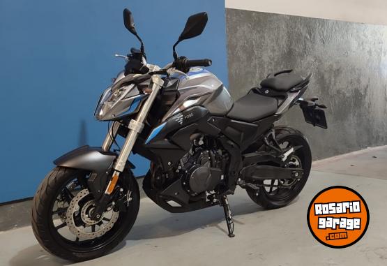 Motos - Gilera VOGE 500R 2023 Nafta 8000Km - En Venta