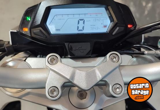 Motos - Gilera VOGE 500R 2023 Nafta 8000Km - En Venta