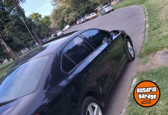 Autos - Volkswagen Vento luxury 2.5 titular 2011 Nafta 148888Km - En Venta