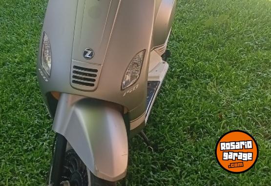 Motos - Zanella Styler exclusive 2018 Nafta 15000Km - En Venta