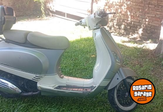 Motos - Zanella Styler exclusive 2018 Nafta 15000Km - En Venta