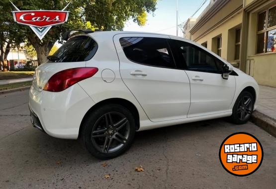 Autos - Peugeot 308 2014 Nafta 146000Km - En Venta