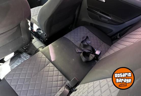 Autos - Volkswagen SURAN 1.6 MT HIGHLINE 2018 Nafta 108000Km - En Venta