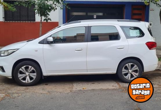 Autos - Chevrolet Spin 2020 GNC 120000Km - En Venta