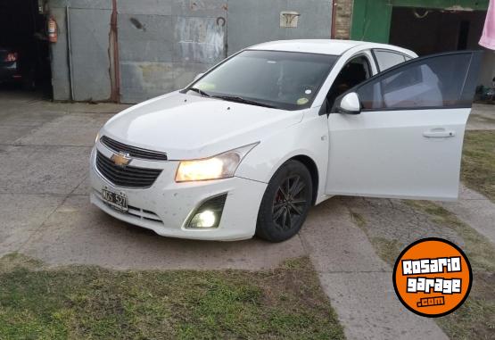 Autos - Chevrolet Cruze LT 2013 Nafta 140000Km - En Venta