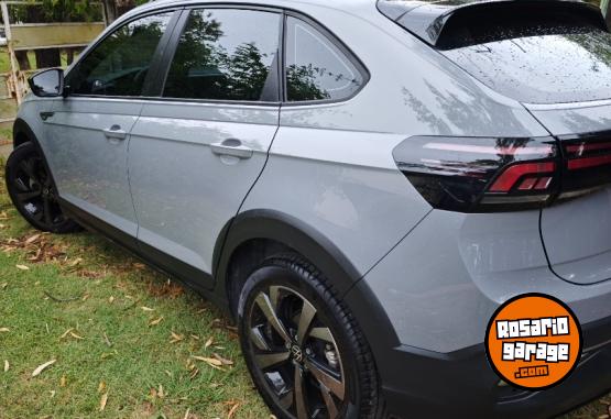 Autos - Volkswagen Nivus 2021 Nafta 68000Km - En Venta