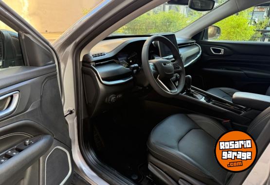 Camionetas - Jeep COMPASS ALTITUDE 2024 Nafta 500Km - En Venta