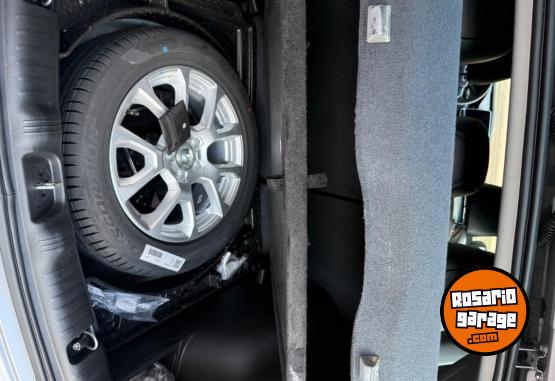 Camionetas - Jeep COMPASS ALTITUDE 2024 Nafta 500Km - En Venta