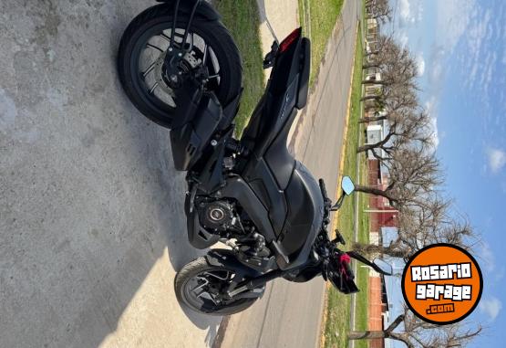 Motos - Bajaj Dominar 400 2025 Nafta 13000Km - En Venta