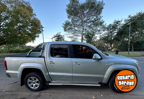 Camionetas - Volkswagen Amarok highline pack 2013 Diesel 144000Km - En Venta