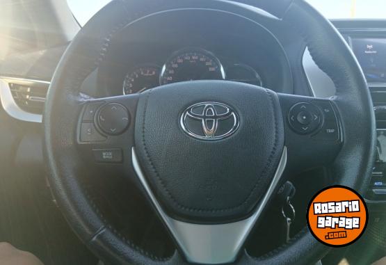 Autos - Toyota Yariz 2019 GNC 120000Km - En Venta