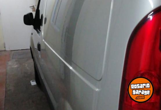 Utilitarios - Renault Kangoo 2017 GNC 105Km - En Venta