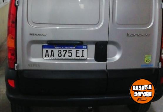 Utilitarios - Renault Kangoo 2017 GNC 105Km - En Venta