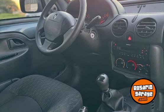 Utilitarios - Renault Kangoo 2017 GNC 105Km - En Venta