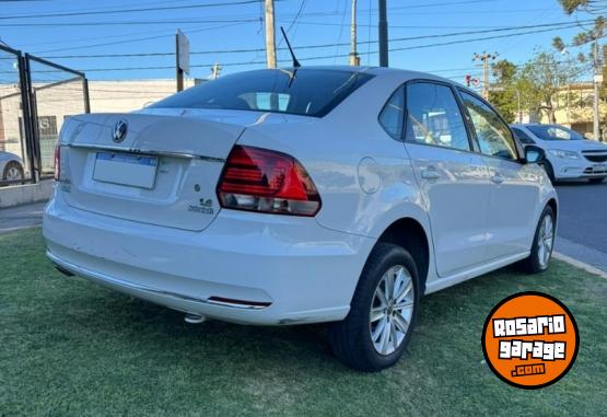 Autos - Volkswagen Polo 2017 GNC 59700Km - En Venta