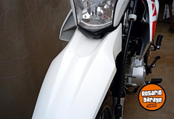 Motos - Honda XR 150 L 2024 Nafta 3730Km - En Venta