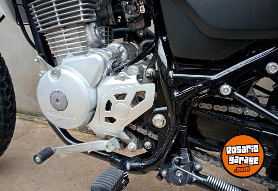 Motos - Honda XR 150 L 2024 Nafta 3730Km - En Venta