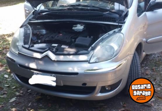 Autos - Citroen Sara Picasso Esclusive 2012 Nafta 200000Km - En Venta