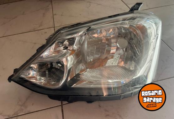 Accesorios para Autos - Óptica Toyota Etios 2015 - En Venta