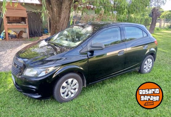 Autos - Chevrolet Onix Joy + 2019 Nafta 140000Km - En Venta