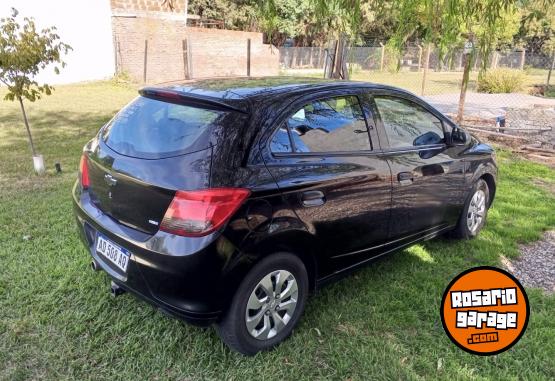 Autos - Chevrolet Onix Joy + 2019 Nafta 140000Km - En Venta