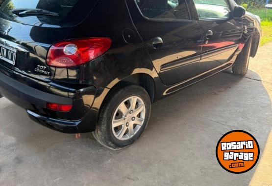 Autos - Peugeot 207 compacto xr 2011 Nafta 136000Km - En Venta