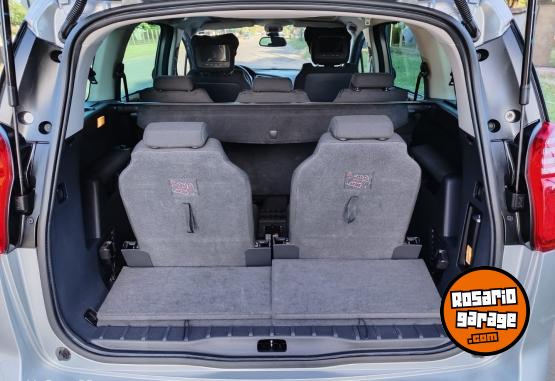 Autos - Peugeot 5008 7 PLAZAS ALLURE PLUS 2012 Nafta 84523Km - En Venta