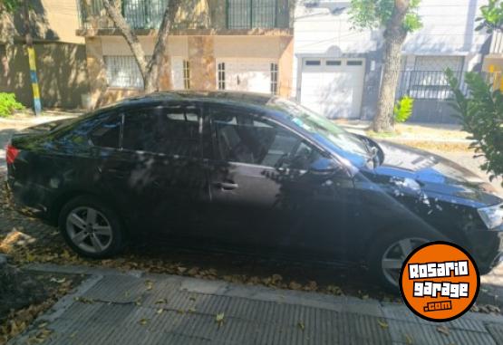 Autos - Volkswagen Vento 2.5 2011 Nafta 152000Km - En Venta