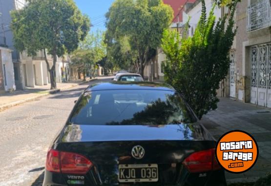 Autos - Volkswagen Vento 2.5 2011 Nafta 152000Km - En Venta