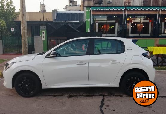 Autos - Peugeot 208 style 2023 Nafta 29000Km - En Venta