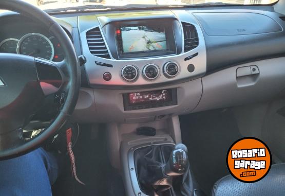 Camionetas - Mitsubishi L200 triton 2013 Diesel 210000Km - En Venta