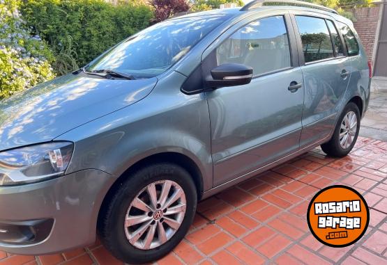 Autos - Volkswagen Suran 2011 Nafta 154000Km - En Venta