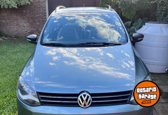 Autos - Volkswagen Suran 2011 Nafta 154000Km - En Venta