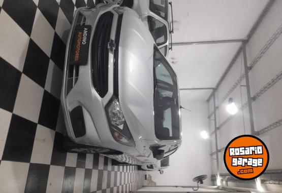 Autos - Chevrolet Onix 2023 Nafta 28000Km - En Venta