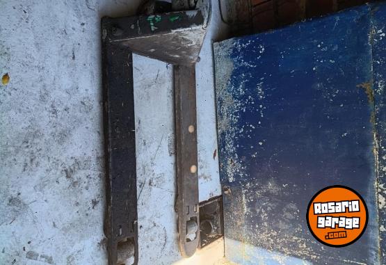 Camiones y Gr�as - L�QUIDO - En Venta