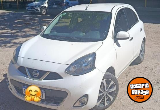 Autos - Nissan March 2017 Nafta 84000Km - En Venta